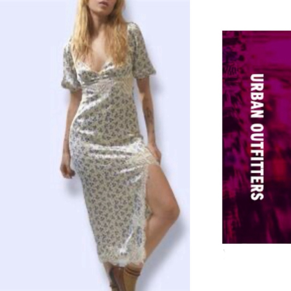 💙Urban Outfitters Lauren Lace Trim Midi Dress NWT Women's XS Blue Floral🩵